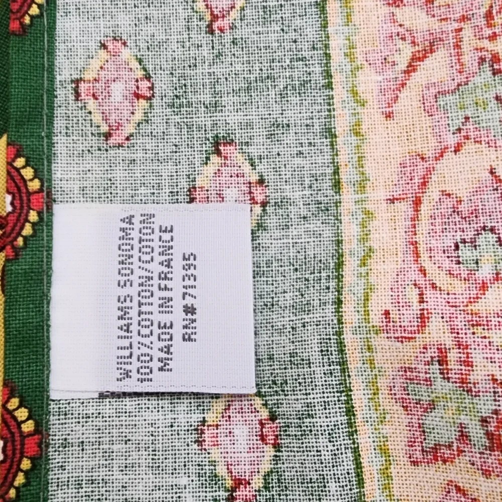 NIP Williams Sonoma Provencal Napkins - 6